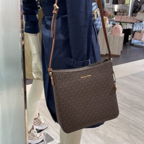 Michael Kors Jet Set Travel Large Messenger Crossbody Bag Brown - Picture 1 of 15